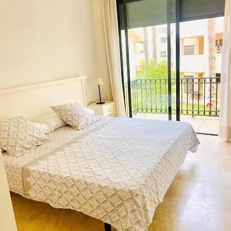 Roda Golf. Poolside Apartment Murcie Extérieur photo